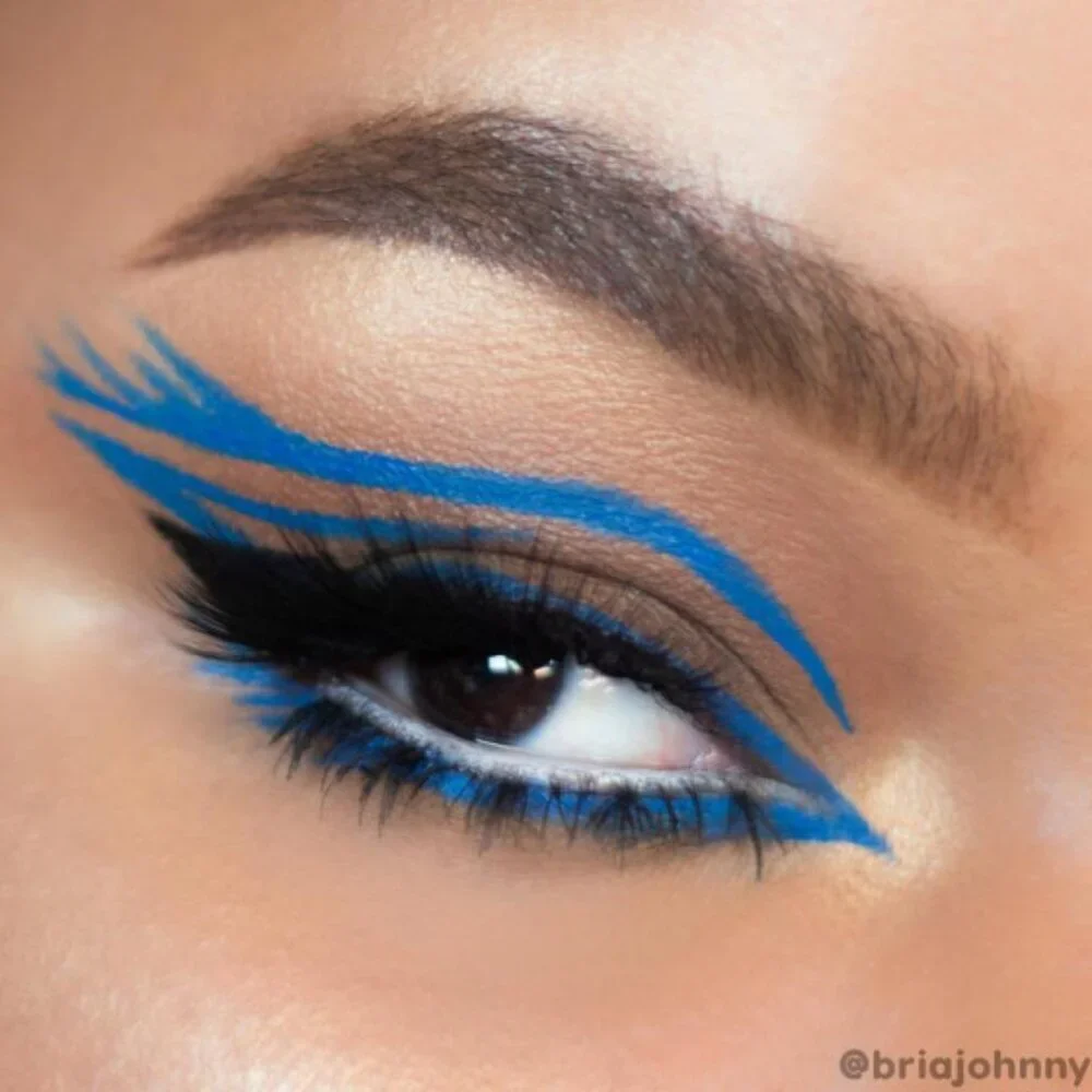 BFF Liquid Liner Brush Tip Eyeliner Pen in Sky High